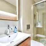 Urbanflat 140 - Beautiful Duplex In Saint-germain Des Pres Apartman Párizs