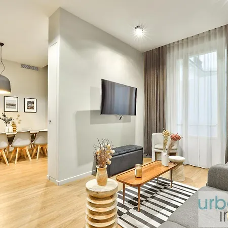 Urbanflat 140 - Beautiful Duplex In Saint-germain Des Pres Apartman Párizs