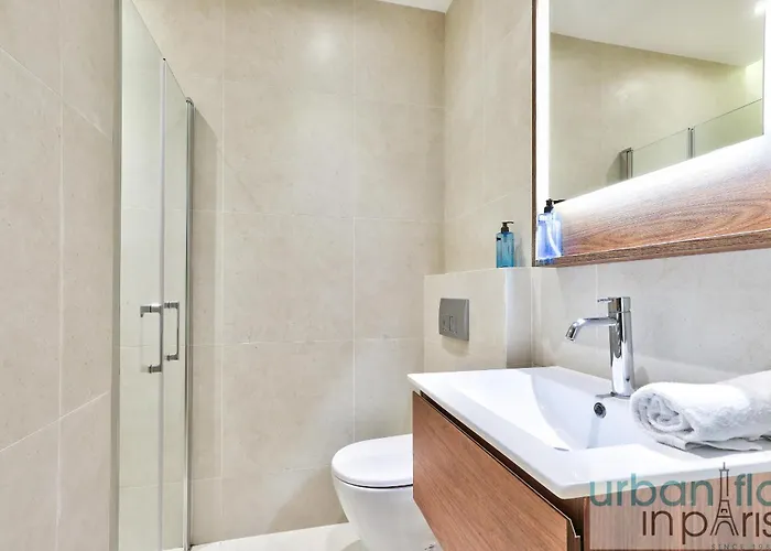 Urbanflat 140 - Beautiful Duplex In Saint-germain Des Pres דירה *